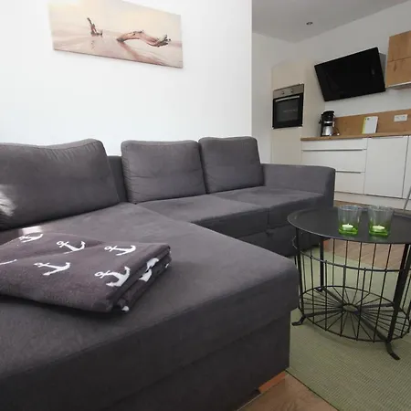 Fw Backbord Peildeck Apartament